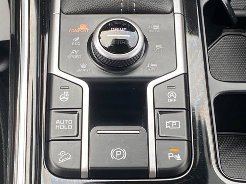 Used 2023 Kia Sorento X-Line EX image 24