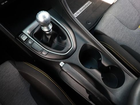 Used 2020 Hyundai Veloster Turbo R-Spec FWD image 39