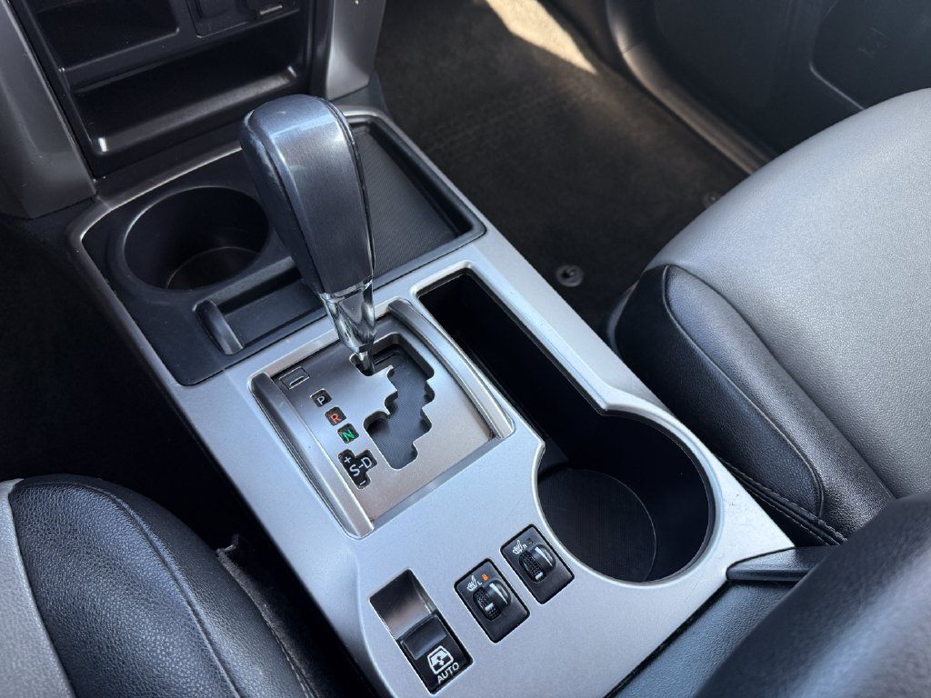 Used 2022 Toyota 4Runner SR5 Premium w/ Moonroof Package RWD image 16