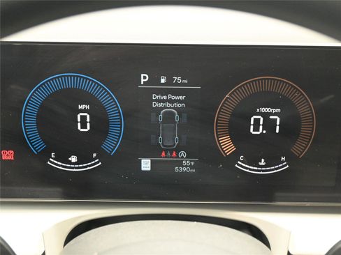 Certified 2025 Hyundai Tucson SEL image 13