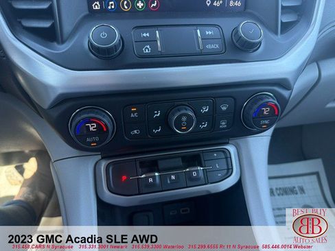 Used 2023 GMC Acadia SLE AWD/4WD image 17
