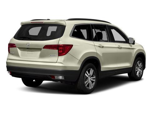 Certified 2017 Honda Pilot EX-L image 2