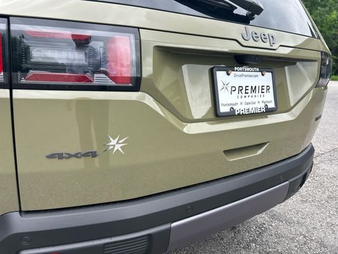 New 2026 Jeep Cherokee Limited AWD/4WD image 26