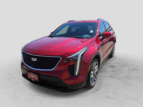 Used 2019 Cadillac XT4 Sport image 1