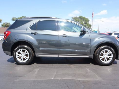 Used 2017 Chevrolet Equinox LT w/ Convenience Package FWD image 8