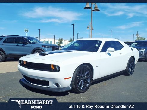 Used 2021 Dodge Challenger GT w/ Plus Package RWD image 1