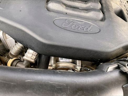 Used 2021 Ford F150 Lariat w/ Max Trailer Tow Package image 30