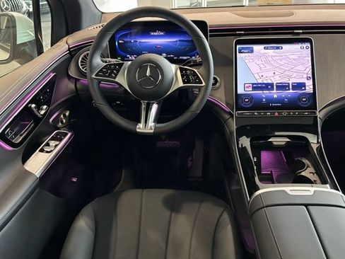 New 2026 Mercedes-Benz EQE 320 4MATIC SUV image 12