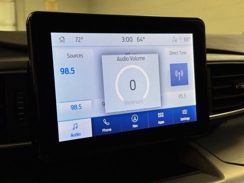 Used 2023 Ford Explorer XLT w/ Equipment Group 202A image 44