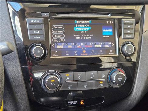 Used 2020 Nissan Rogue Sport S FWD image 14