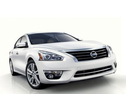Used 2015 Nissan Altima 2.5 S w/ Power Driver Seat Package