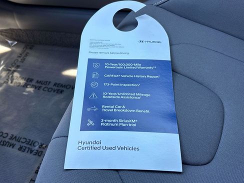 Used 2025 Hyundai Elantra SEL image 30