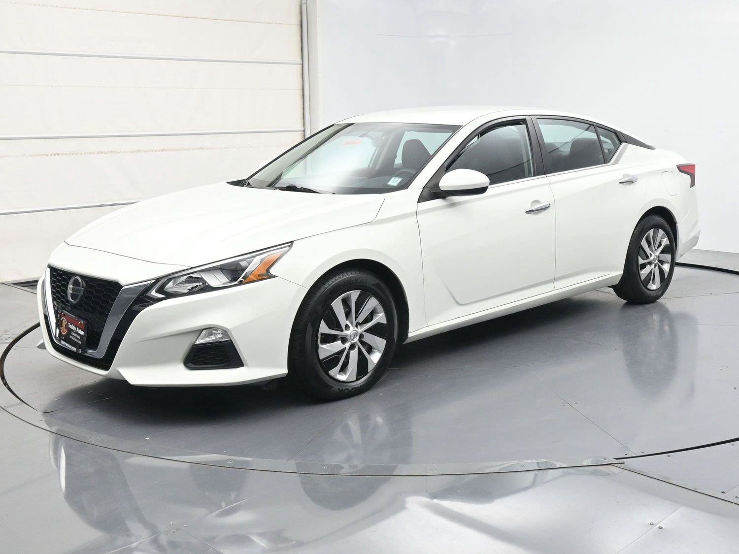 Used 2020 Nissan Altima 2.5 S FWD image 1