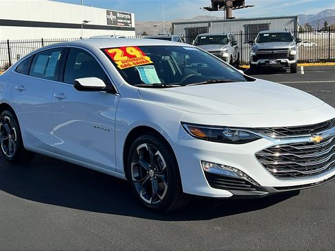 Certified 2024 Chevrolet Malibu LT image 3