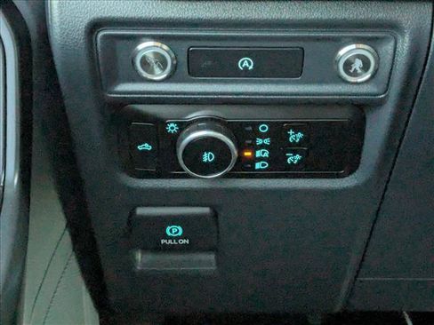 Used 2025 Ford F150 XL w/ Equipment Group 103A High image 11