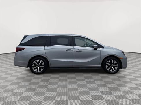 Certified 2025 Honda Odyssey EX-L image 7