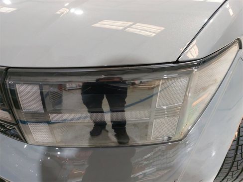 Certified 2025 Hyundai Santa Fe Calligraphy image 33