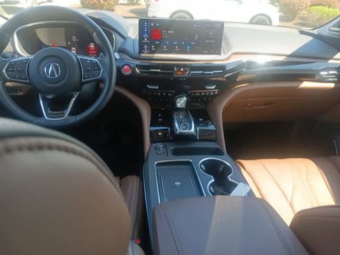Used 2025 Acura MDX SH-AWD w/ Advance Package image 21