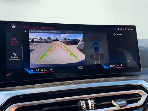 Used 2023 BMW i4 eDrive35 w/ Premium Package RWD image 17