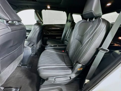Certified 2024 INFINITI QX60 Autograph w/ Cargo Package AWD/4WD image 33