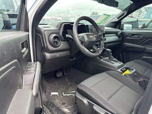 Used 2023 Chevrolet Colorado W/T w/ WT Convenience Package RWD image 6