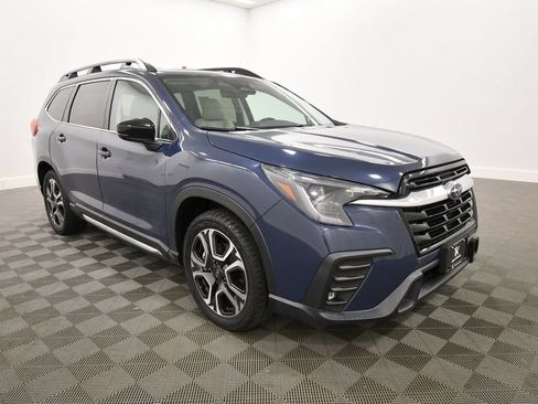 Used 2024 Subaru Ascent Limited w/ Technology Package AWD/4WD image 10