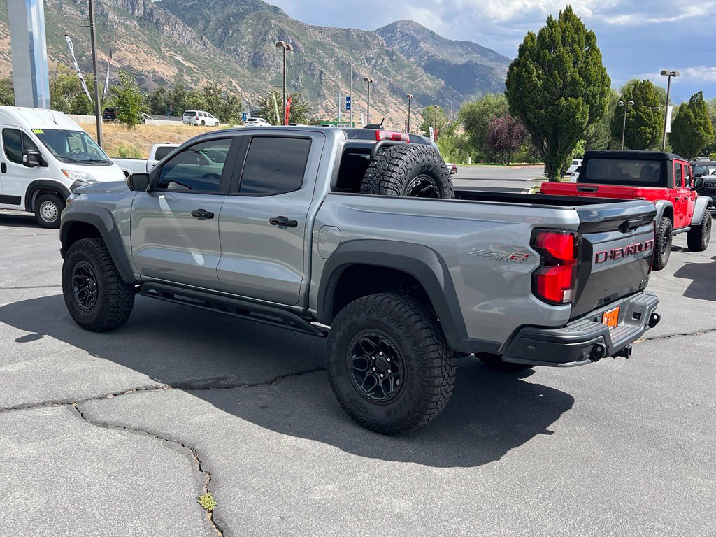 Used 2025 Chevrolet Colorado ZR2 w/ ZR2 Bison Edition AWD/4WD image 16