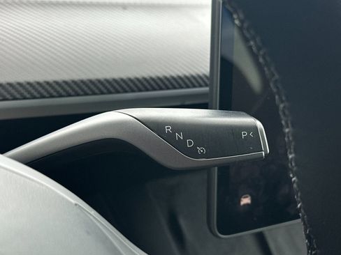 Used 2022 Tesla Model Y Performance image 21