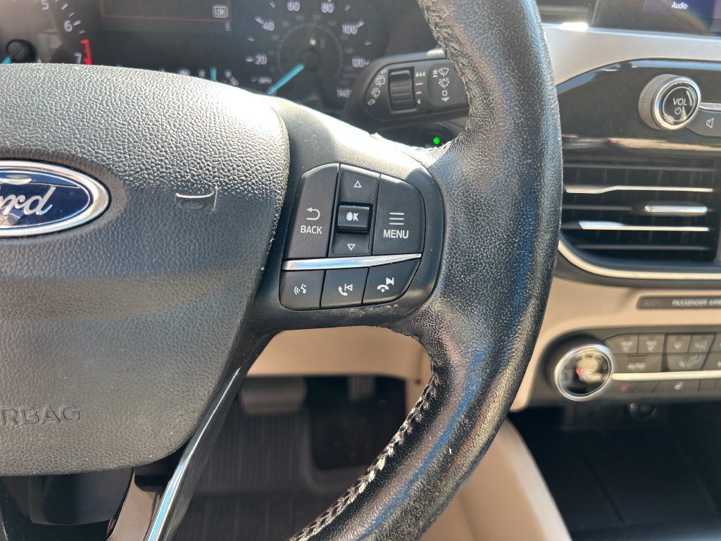 Used 2020 Ford Escape SEL FWD image 20