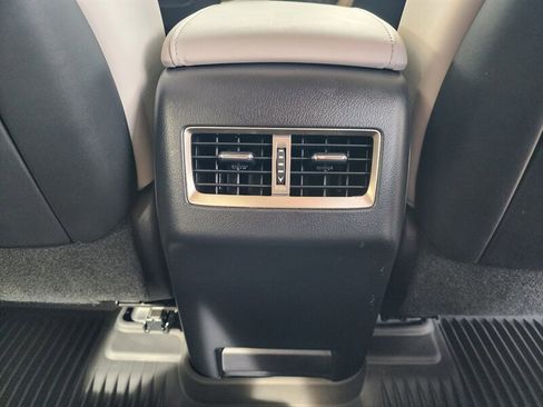 Used 2022 Lexus RX 350L Luxury image 79