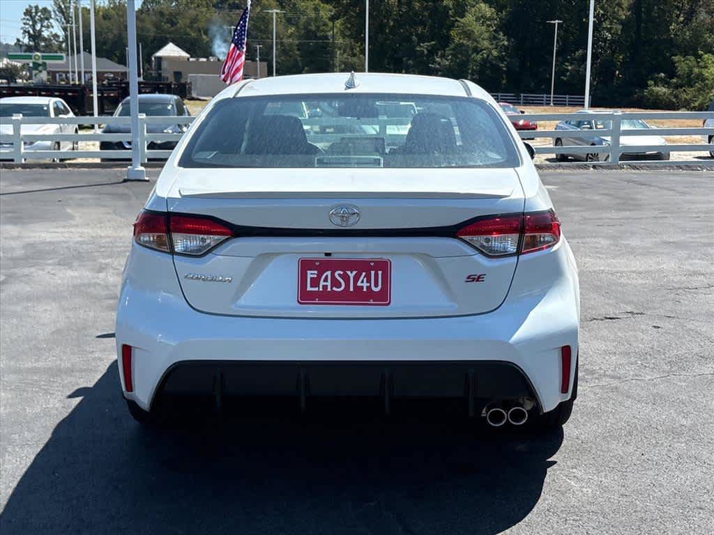 Used 2026 Toyota Corolla SE w/ SE Package FWD image 29