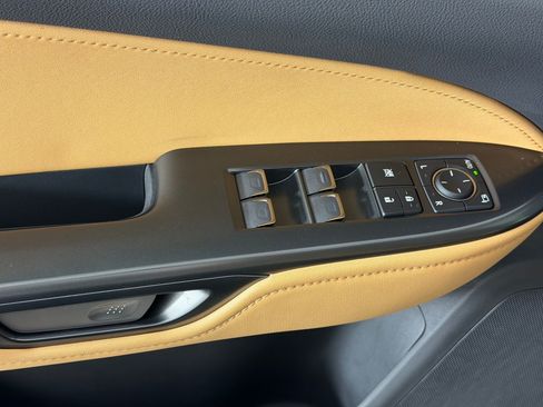 Used 2025 Lexus NX 350 AWD image 13