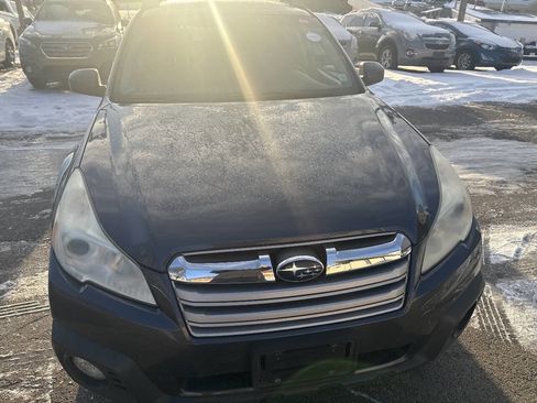 Used 2014 Subaru Outback 2.5i Premium image 13