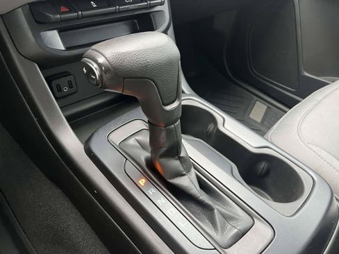 Used 2021 Chevrolet Colorado W/T w/ Custom Special Edition RWD image 30