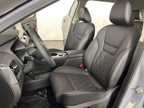 New 2026 Nissan Rogue Platinum AWD/4WD image 19