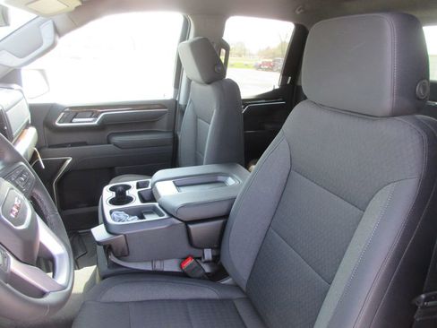 New 2026 GMC Sierra 1500 SLE AWD/4WD image 12