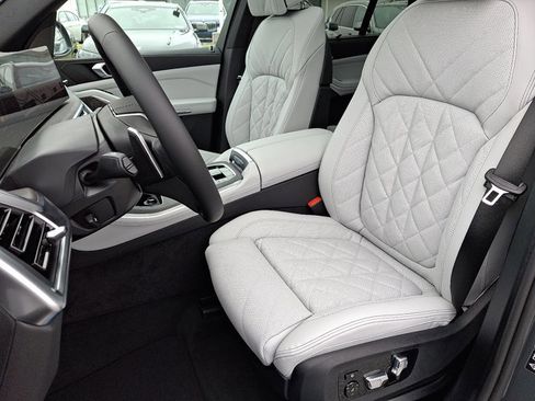New 2026 BMW X5 xDrive40i image 9