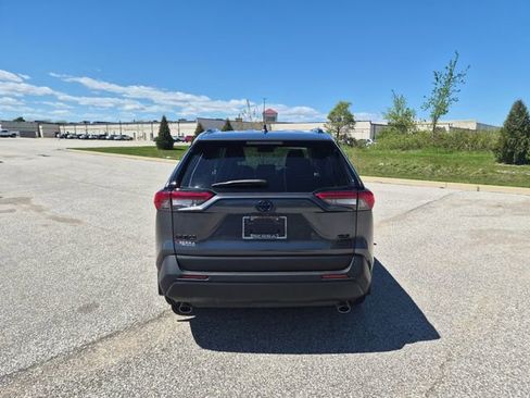 Used 2023 Toyota RAV4 XLE w/ Convenience Package AWD/4WD image 6