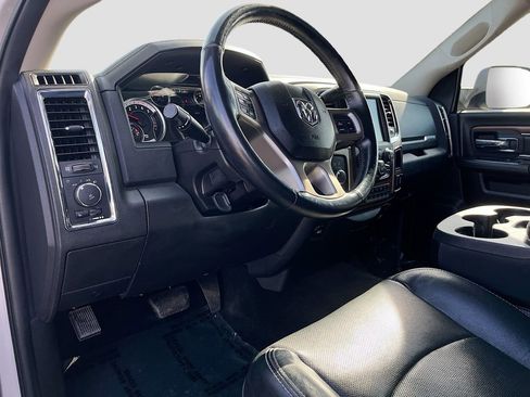Used 2017 RAM 2500 Laramie w/ Sport Appearance Group AWD/4WD image 9