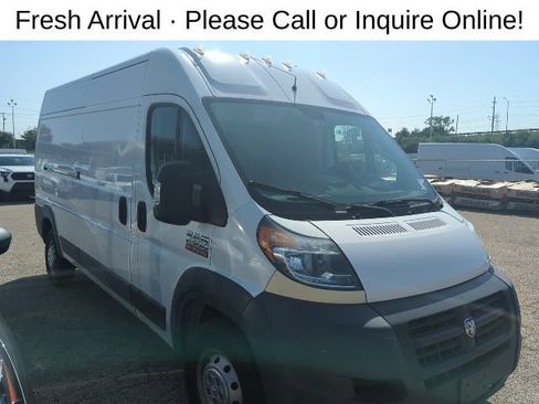 Used 2018 RAM ProMaster 2500 FWD image 1