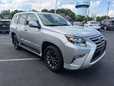 Used 2014 Lexus GX 460 Luxury AWD/4WD image 4