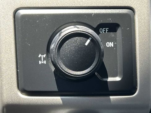 Used 2020 Ford F150 Lariat w/ Equipment Group 502A Luxury RWD image 26