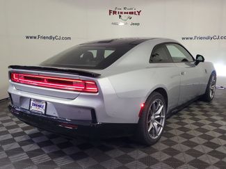 Used 2024 Dodge Charger Daytona Scat Pack w/ Plus Group AWD/4WD video 3