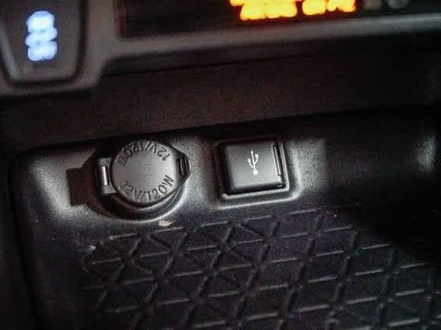 Used 2021 Toyota RAV4 LE w/ Carpet Mat Package (TMS) image 21