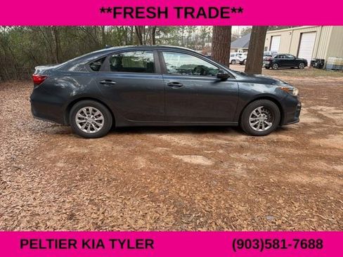 Used 2019 Kia Forte Sedan image 12