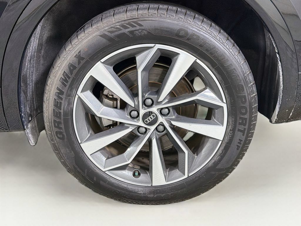 Used 2024 Audi Q5 2.0T Premium Plus AWD/4WD image 32