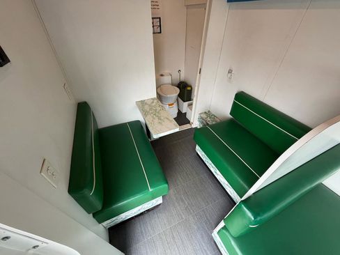 Used 2017 Ford Transit 250 T-250 148 EL Hi Rf 9000 GVWR image 39