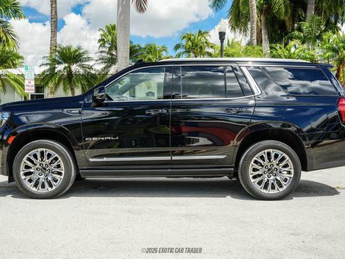 Used 2023 GMC Yukon Denali Ultimate AWD/4WD image 1