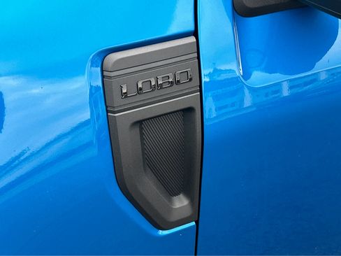 New 2025 Ford Maverick Lobo image 2