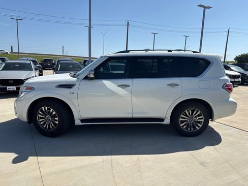 Used 2019 Nissan Armada Platinum w/ Captain's Chairs Package AWD/4WD image 9